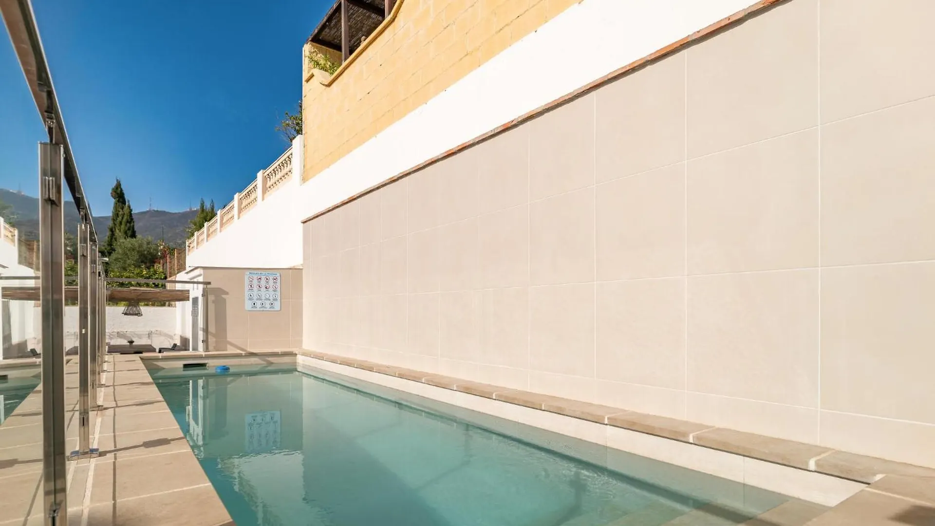Lovely Home In Benalmadena With Kitchen بيت للعطل